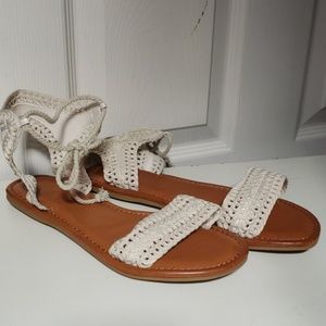 LIKE NEW Mia Sandals